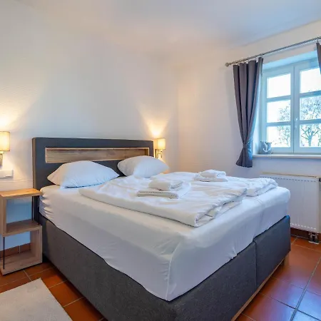 Rugana - Komfort Mit 1 Schlafzimmer Und Terrasse C08 * Dranske