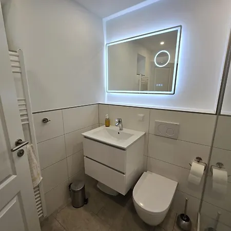 Apartment Rugana - Komfort Mit 1 Schlafzimmer Und Terrasse C08