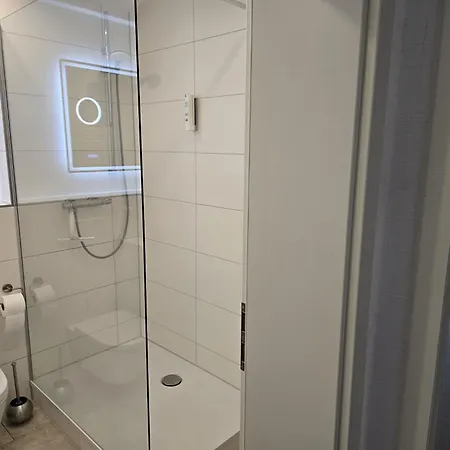Rugana - Komfort Mit 1 Schlafzimmer Und Terrasse C08 Apartment